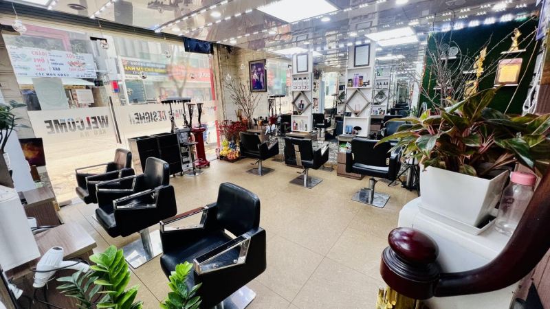 Thưởng Hair Salon 19 Thái Thịnh