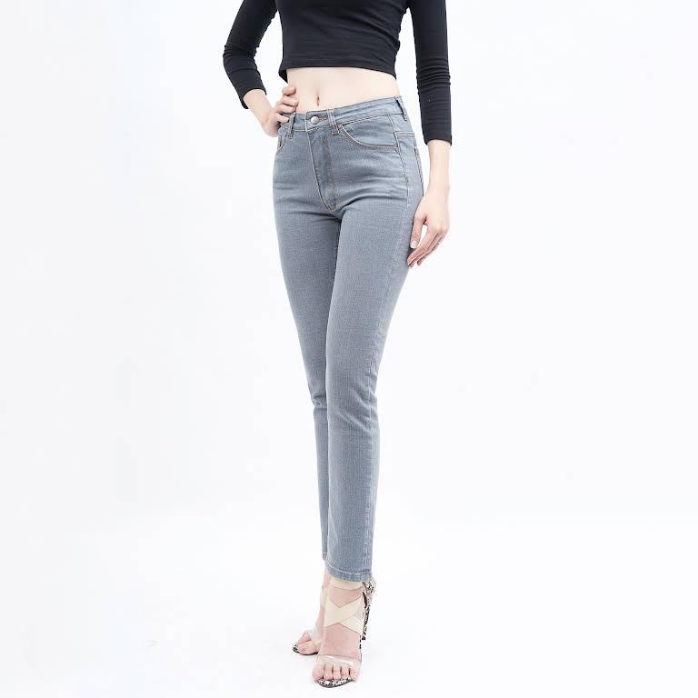 Thương hiệu Aaa Jeans