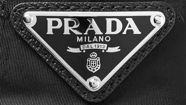 Logo thương hiệu Prada