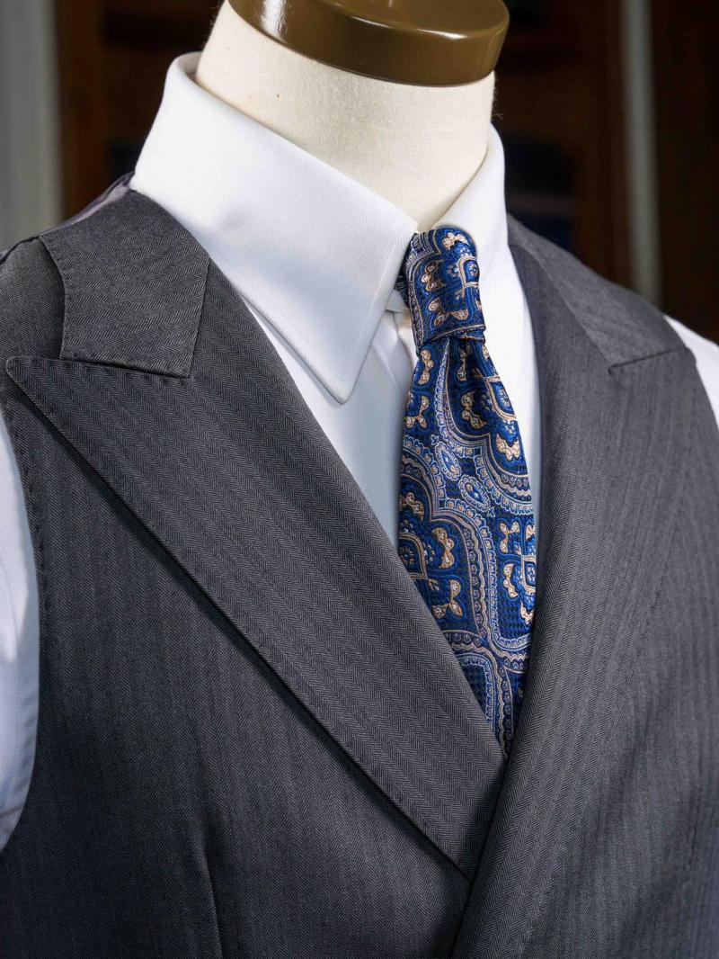 Thương hiệu vest cưới - CAO MINH saigon