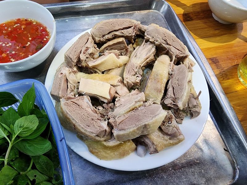 Thúy Bún Miến Ngan