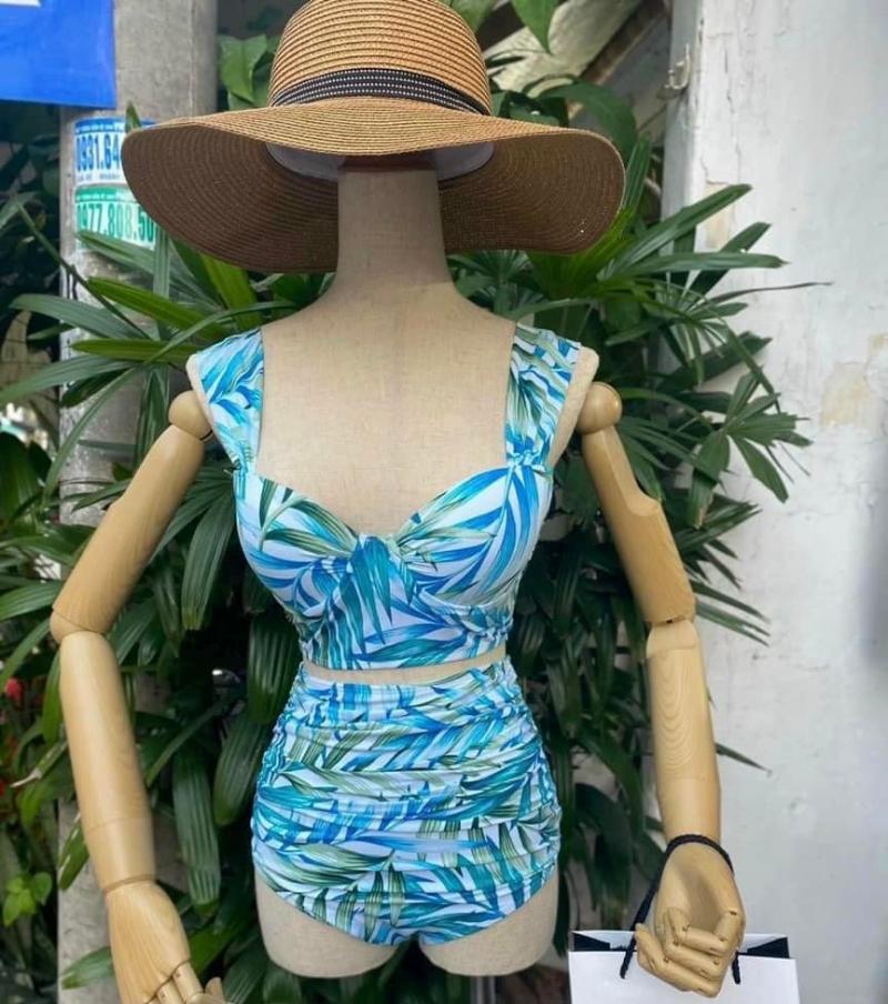 Thuy Lai's bikini