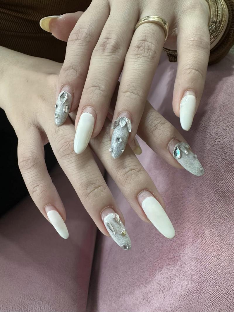 THUỲ NAILS