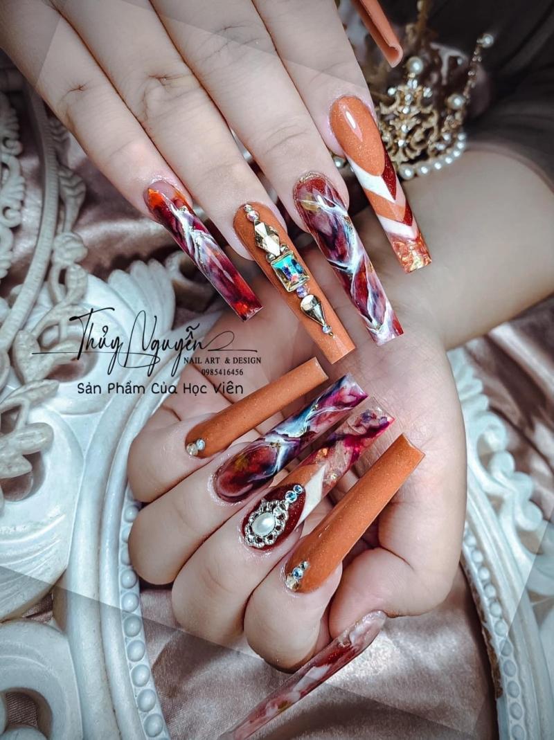 Thủy Nguyễn Nails