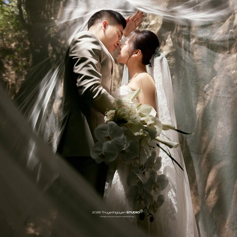 Thuyết Nguyễn Wedding House