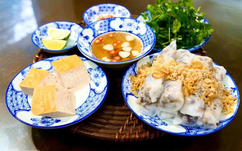 ﻿﻿Tiệm Bánh Cuốn, Bánh Nướng Nóng