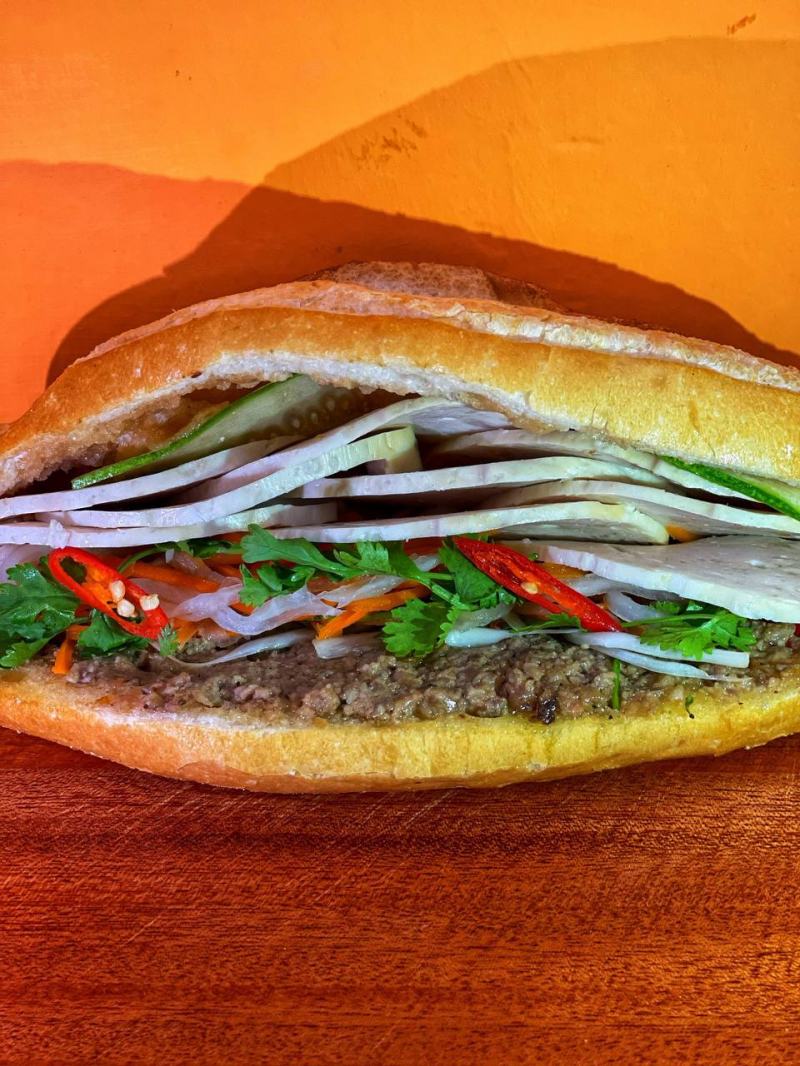 Tiệm bánh mì BaMi