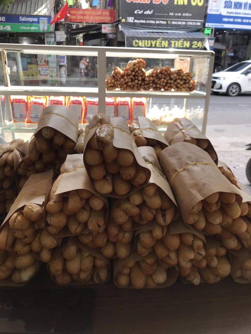 Tiệm Bánh Mì Cay Ông Cuông
