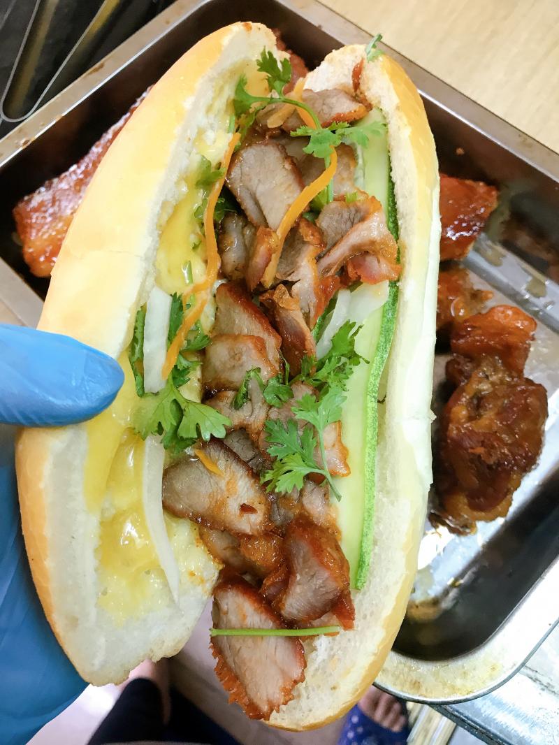 Tiệm Bánh Mì Umi