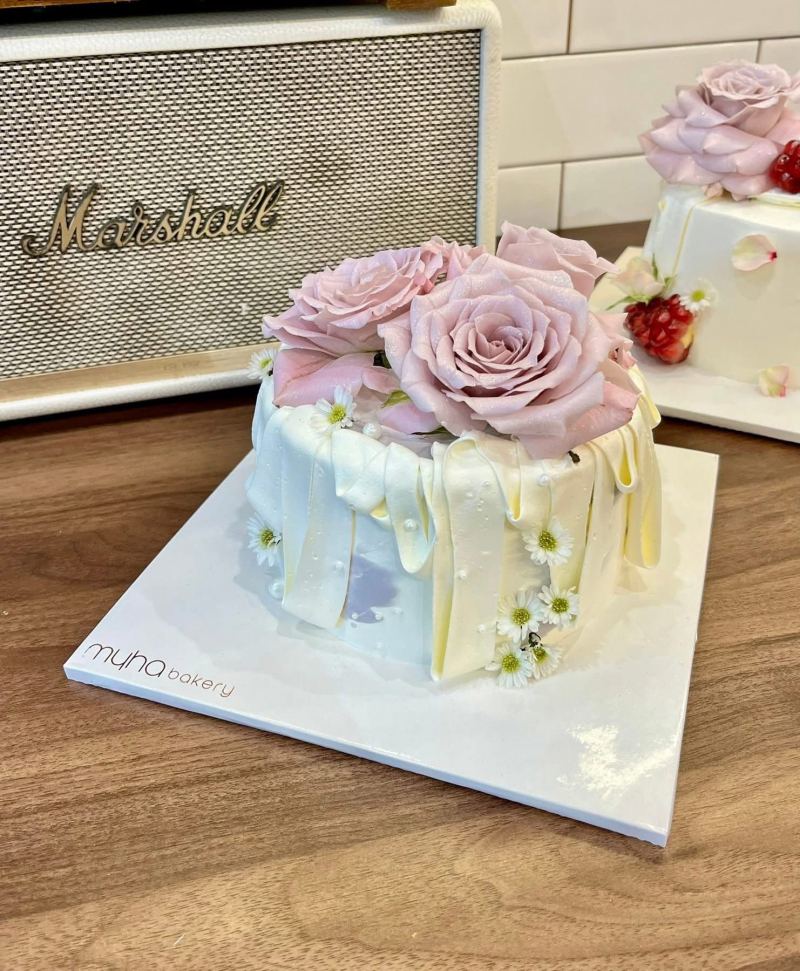 Tiệm Bánh Viễn Đông