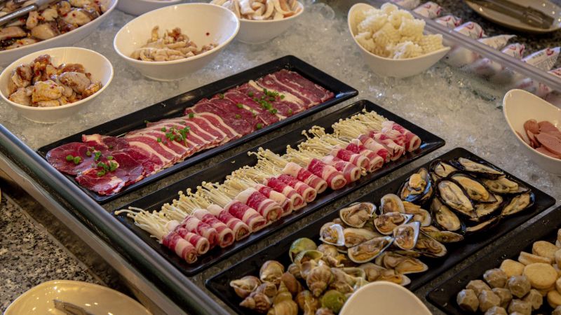 Tiệm Buffet Lẩu & Nướng Nhà Ngân