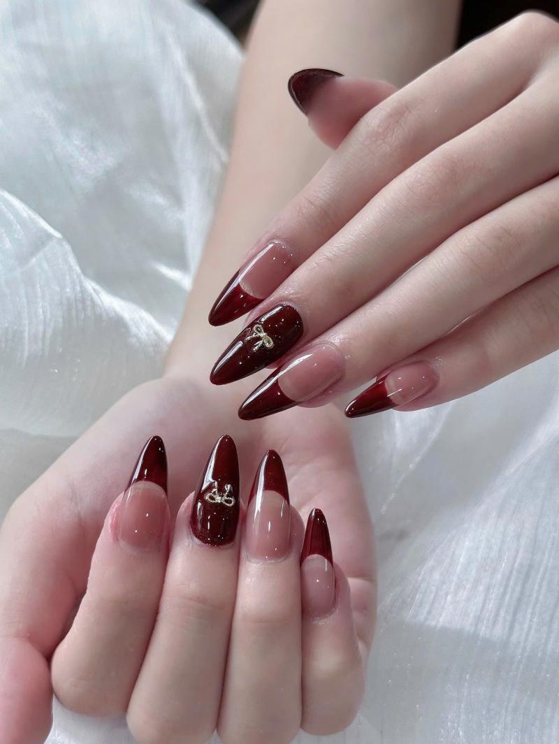 Tiệm Nail HaLu