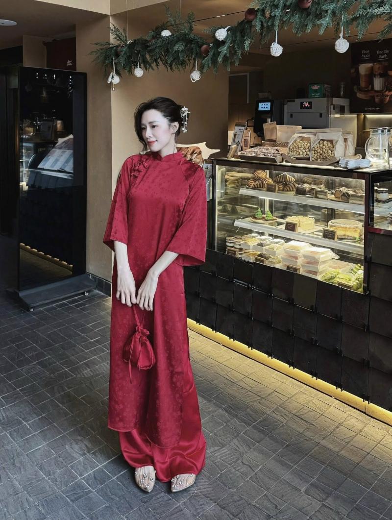 Tiệm Nhà Lyn - Cho Thuê Áo Dài Tết Đẹp Đà Nẵng