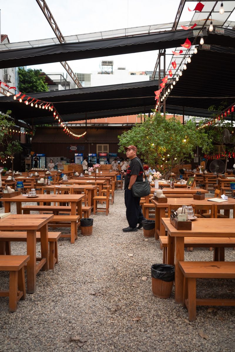 Tiệm nướng Nọ