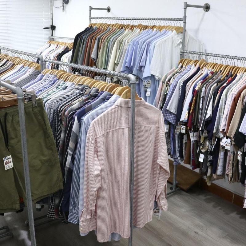 Tiệm quần áo Ghé