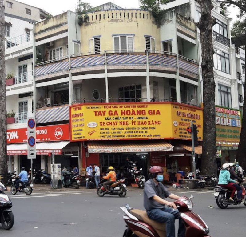 Tiệm sửa xe Tay Ga Hoàng Gia