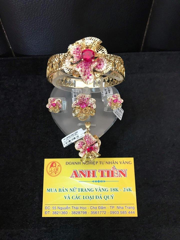 Tiệm vàng Anh Tiến