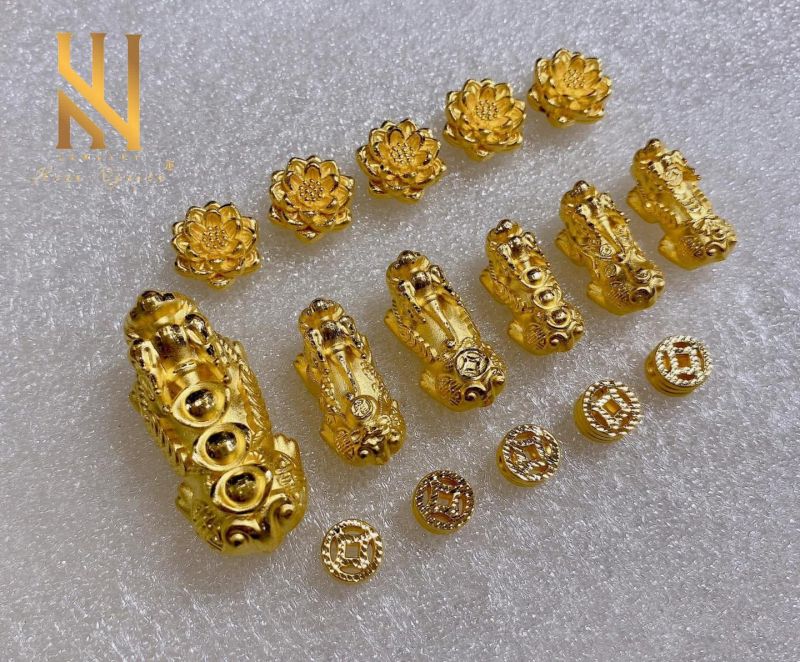 Tiệm vàng Hoàn Nguyên