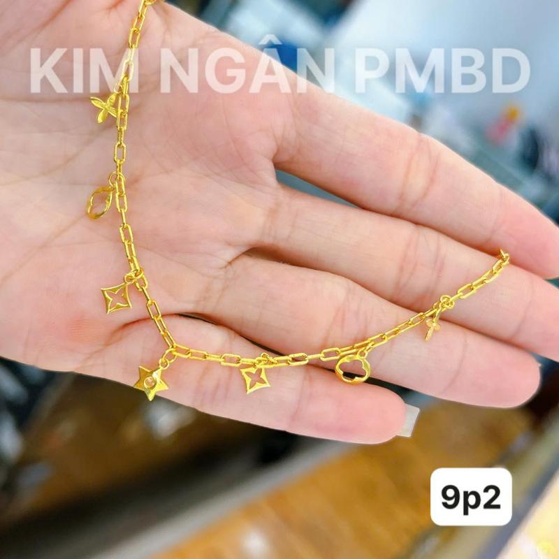 Tiệm vàng Kim Ngân