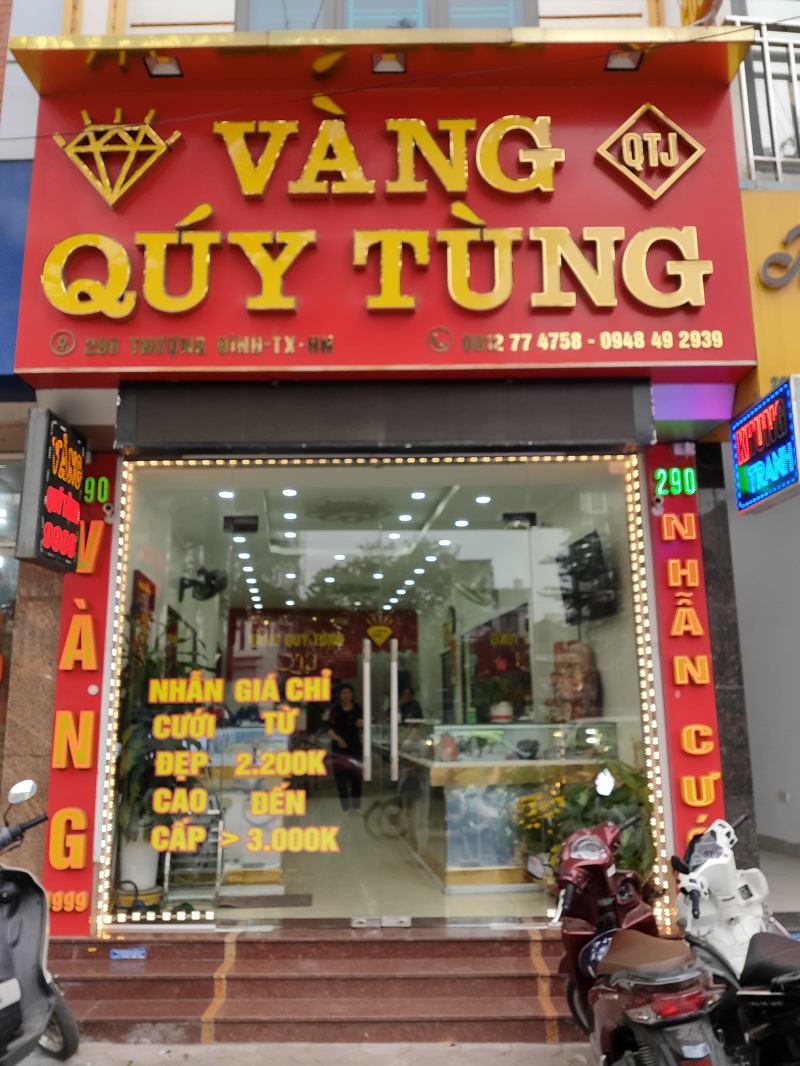 Tiệm vàng Quý Tùng