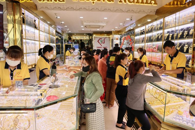 Tiệm vàng Trọng Nghĩa - thâm niên hơn 30 năm