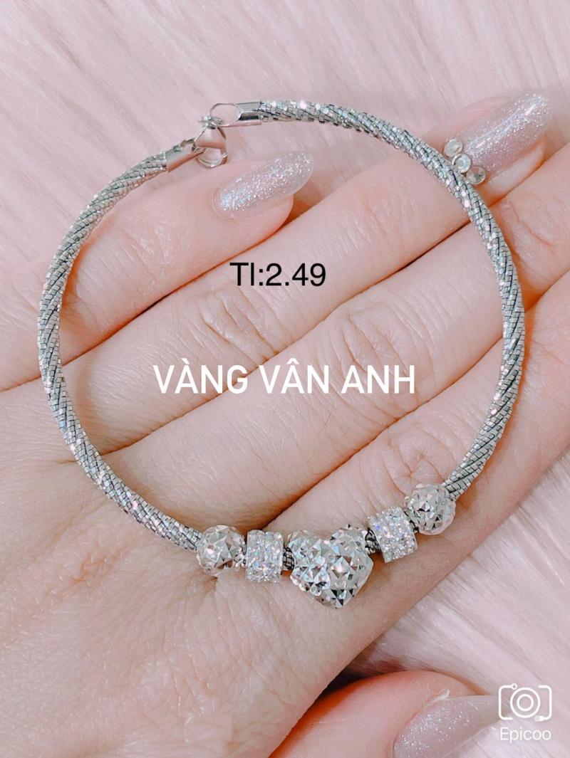 Tiệm Vàng Vân Anh