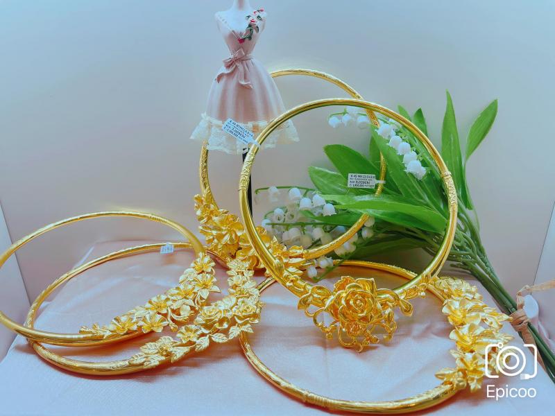 Tiệm Vàng Vinh Quang