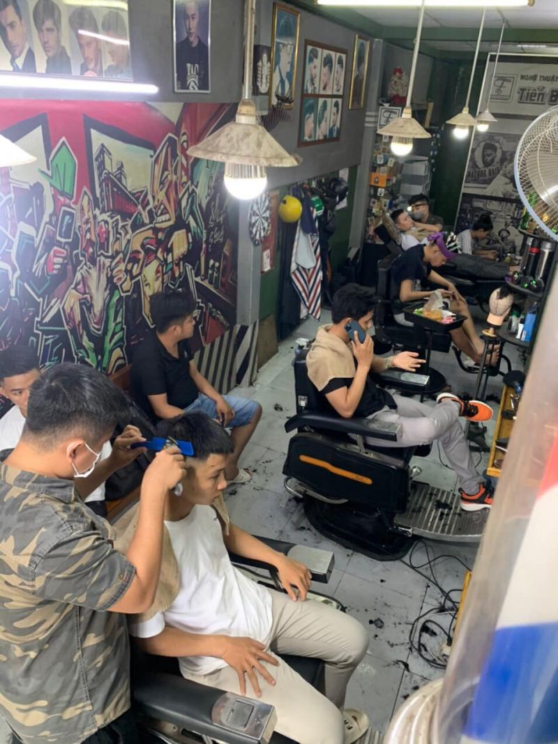 Tiến barbershop