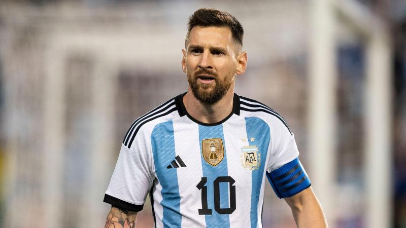 Tiền đạo: Lionel Messi