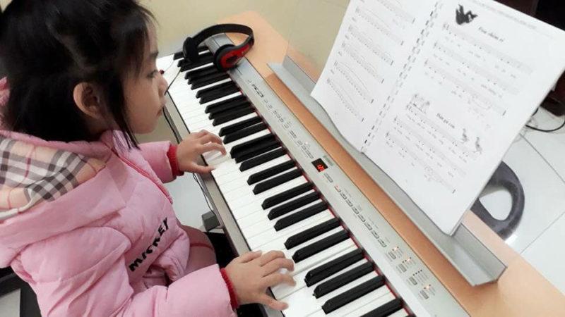 Top 7 Địa chỉ dạy đàn piano uy tín nhất Hà Nội