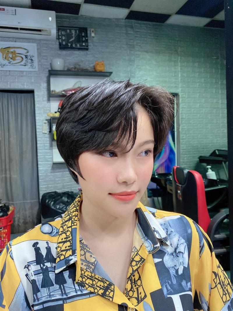 Địa chỉ cắt tóc ngắn đẹp nhất Huế