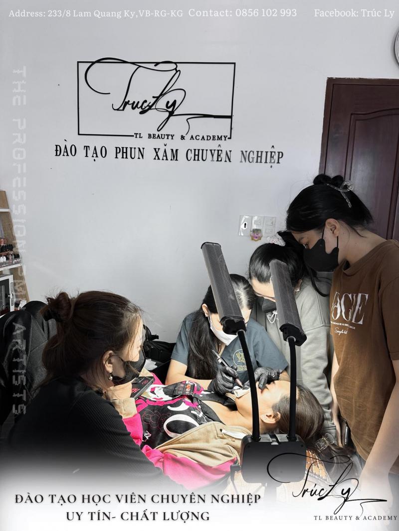 TL Beauty Academy