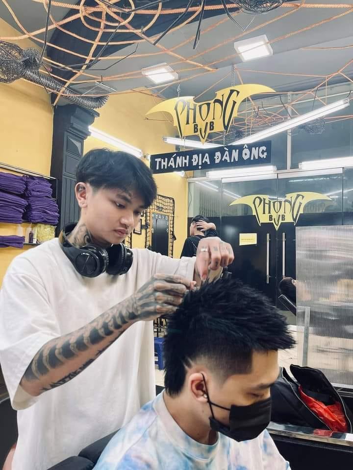 Top 10+ tiệm cắt tóc nam ở Hòa Khánh Đà Nẵng được giới trẻ review