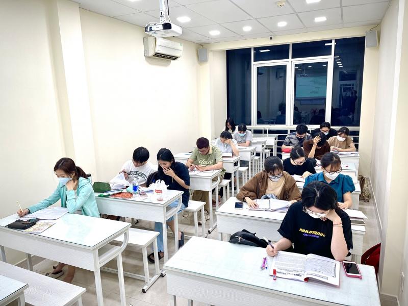 TOEIC Thầy Huy Trinh