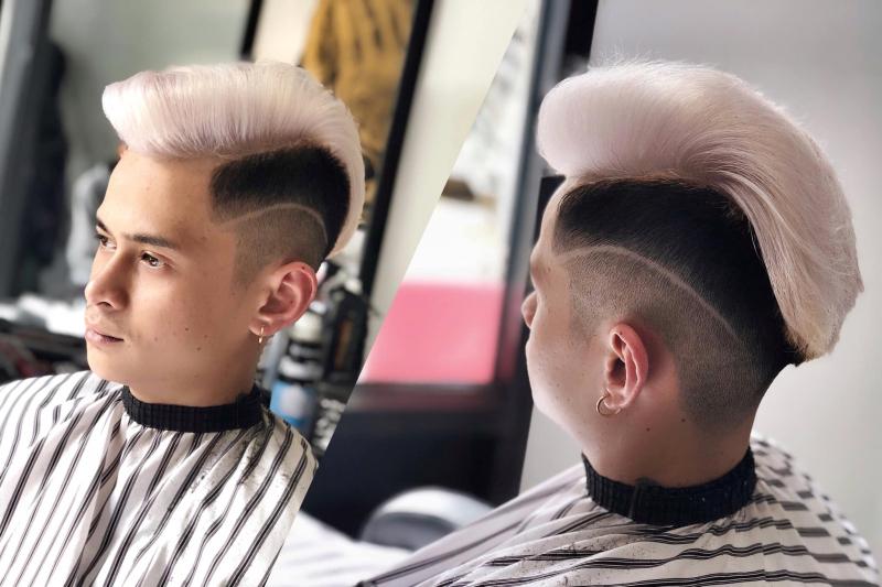 Hãy tậu ngay một kiểu tóc nam tại Đà Lạt để cảm nhận sự mới mẻ và thay đổi trông đời. Với các mẫu tóc cắt theo phong cách hiện đại và nhân viên tận tâm, bạn sẽ không hối tiếc khi đến với cửa hàng cắt tóc ES Barber Dalat.