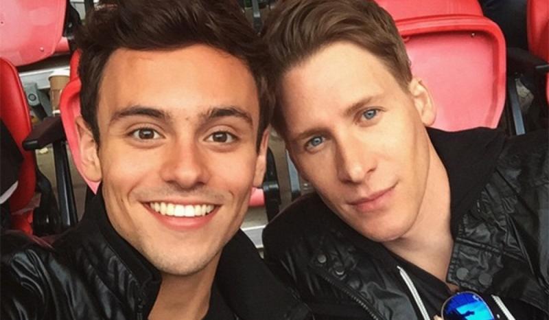 Tom Daley và Dustin Lance Black