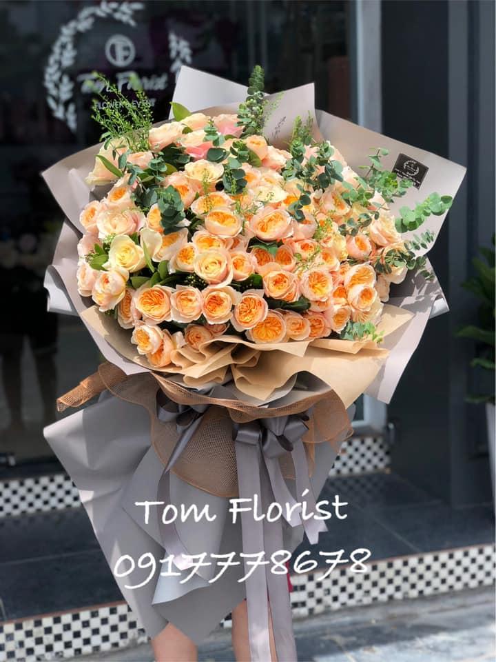 Tom Florist