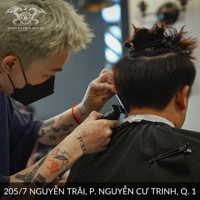 Tiệm cắt tóc nam đẹp ráy Tai Giỏi Quận 1  Mens Haircuts and goo  427983