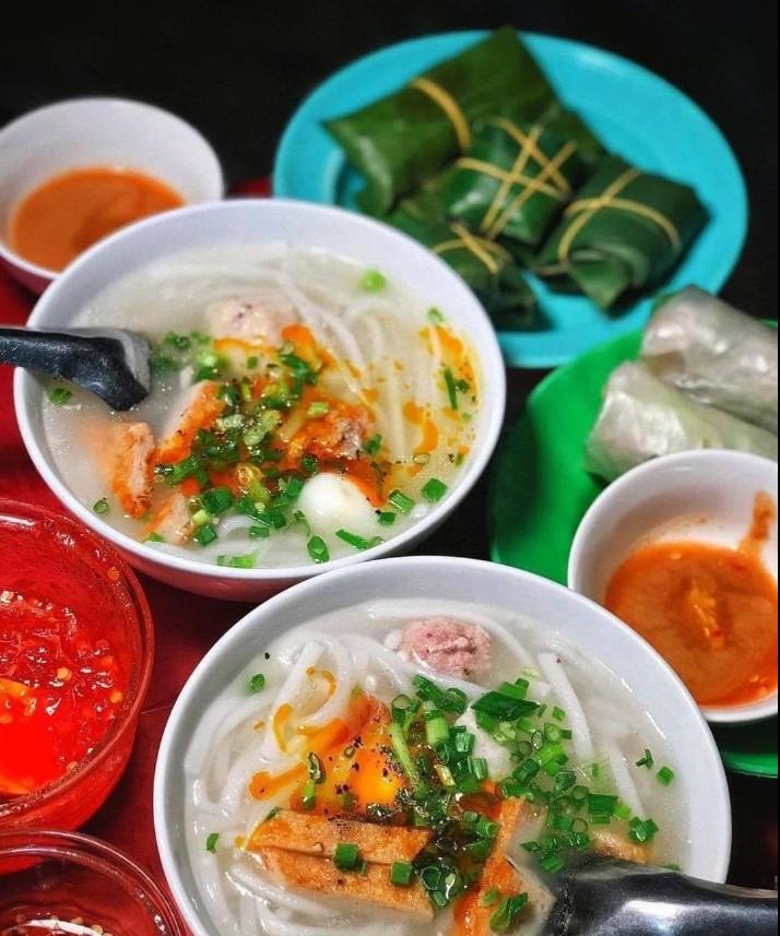 Bánh Canh Nguyễn Du