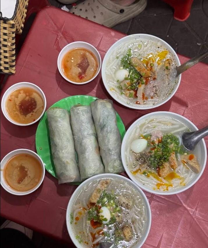 Bánh Canh Nguyễn Du