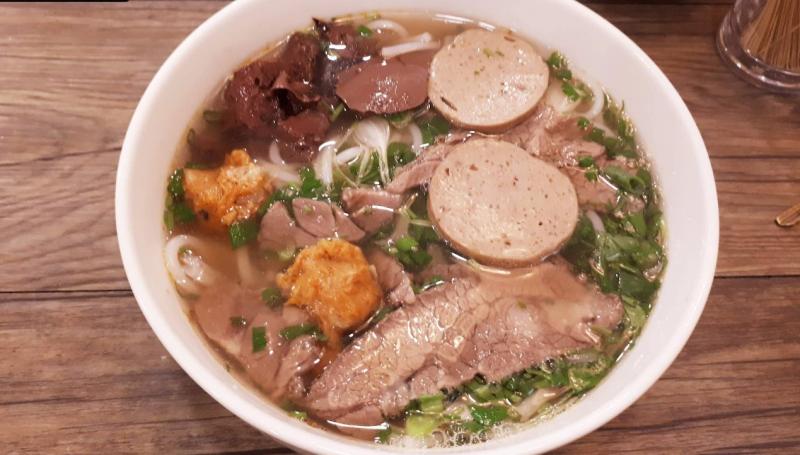 Bún Bò Huế Thiên Quyên