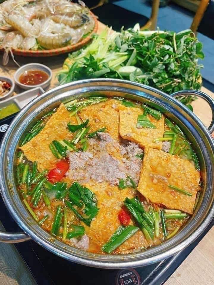 Lẩu Bề Bề Gò Gai