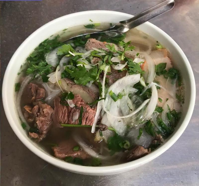 Bánh đa bò Bà Châu
