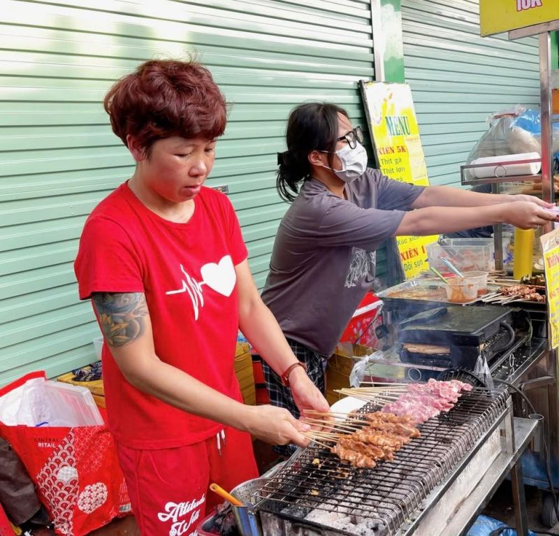 Bánh Mì Thịt Nướng