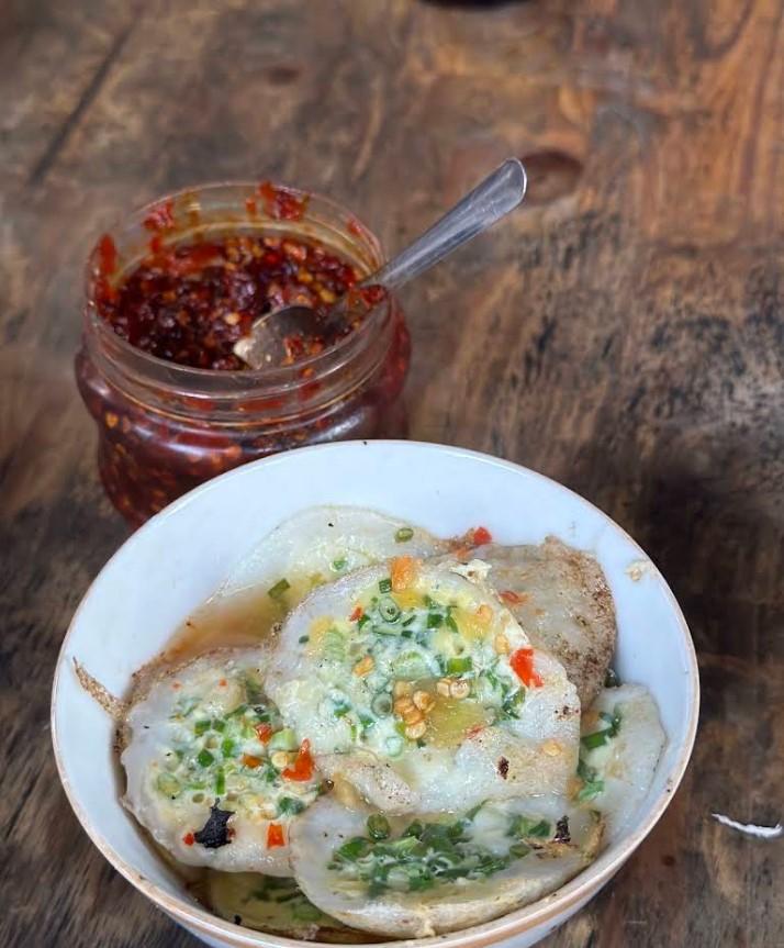 Bánh Căn Cô Mai