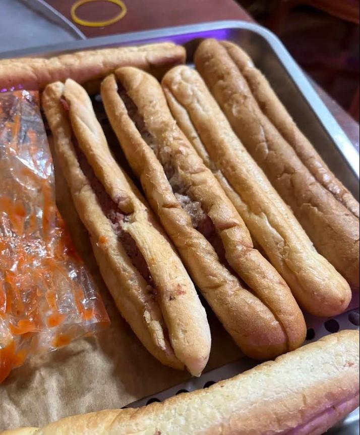 Bánh mì Ông Cuông