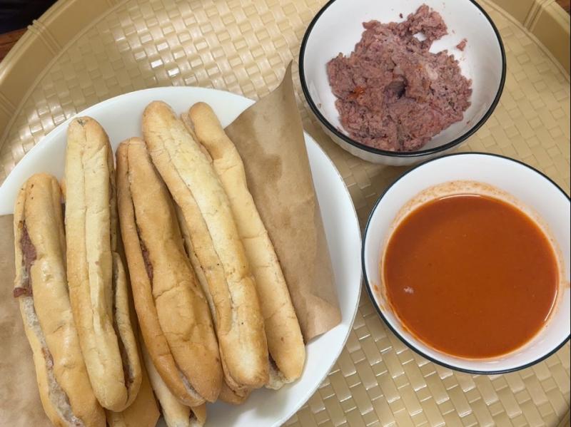 Bánh mì Ông Cuông