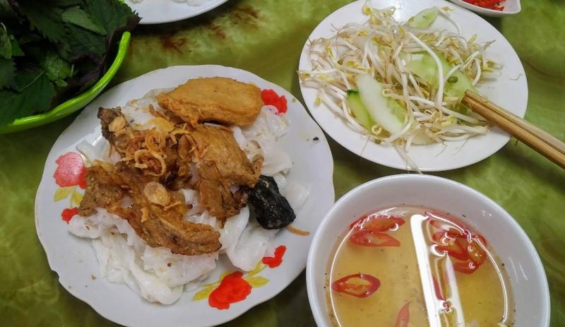 Bánh Cuốn Bà Thấu