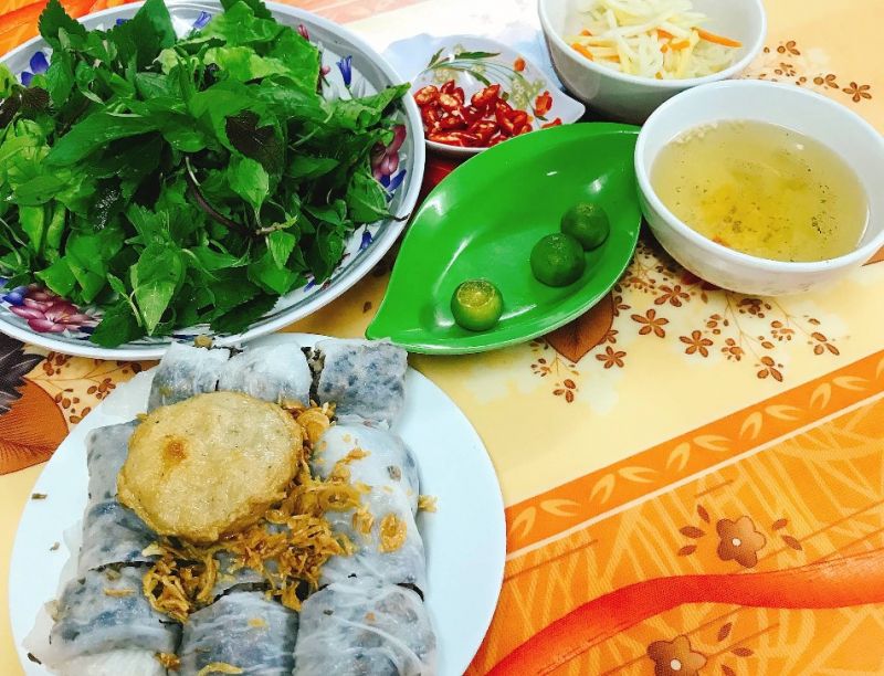 Bánh Cuốn Bà Thấu