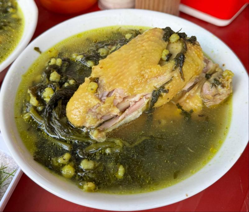 Gà Tần Cô Thúy